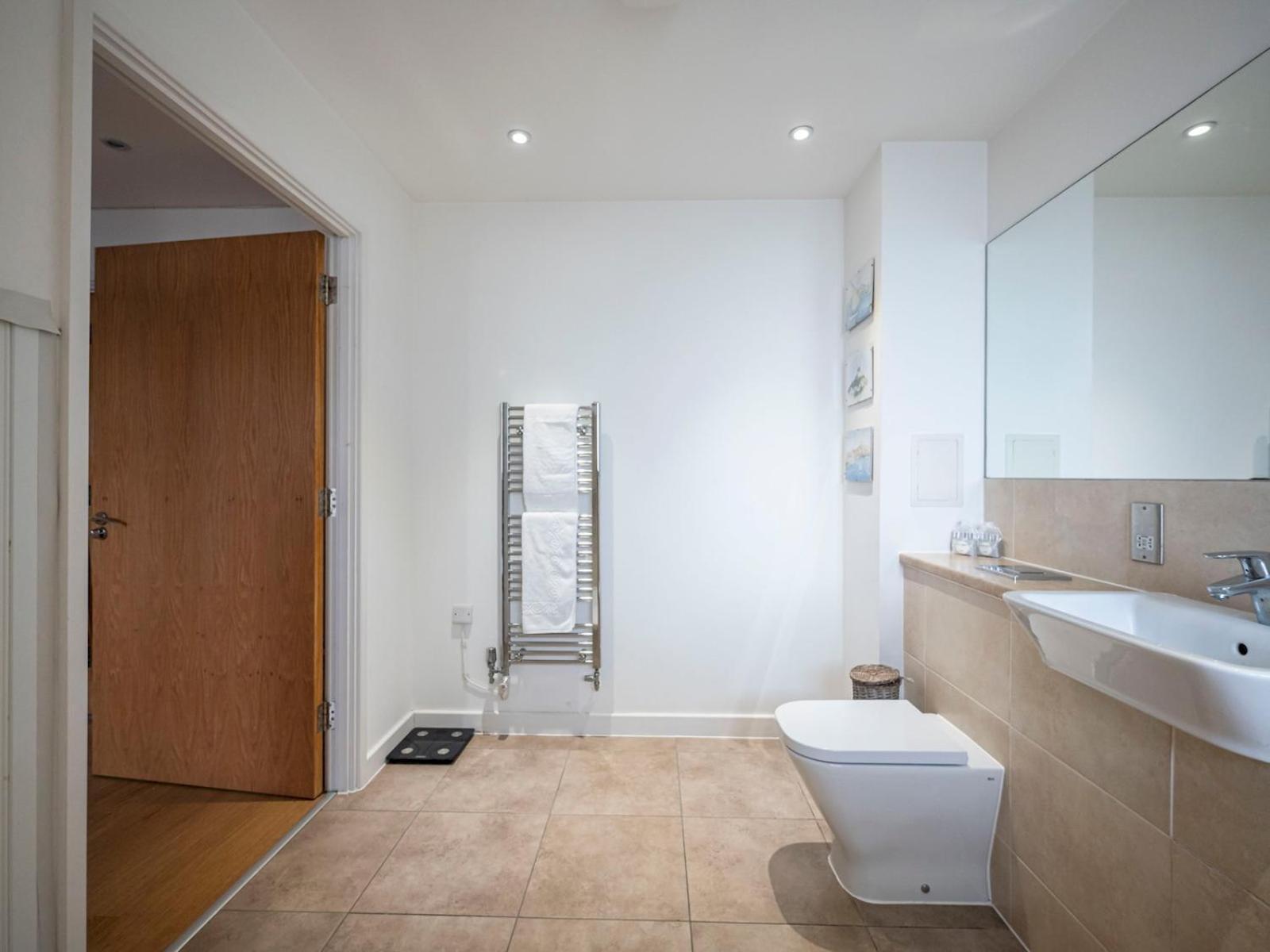 London Apartment Near Tower Bridge And Tube Pass The Keys Εξωτερικό φωτογραφία