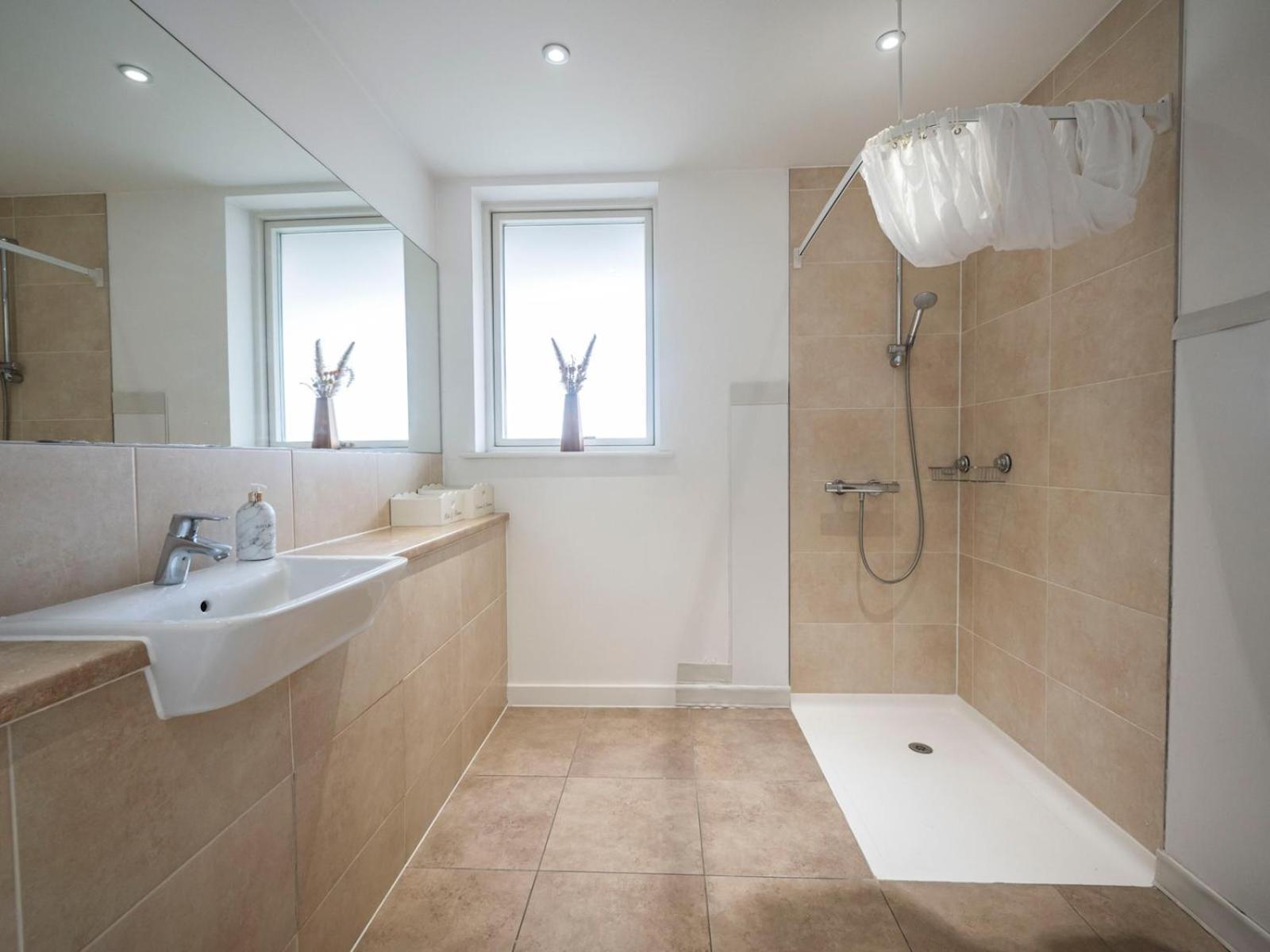 London Apartment Near Tower Bridge And Tube Pass The Keys Εξωτερικό φωτογραφία